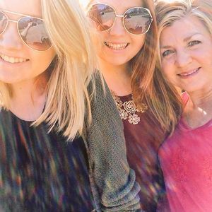 Meet your Posher, Lisa